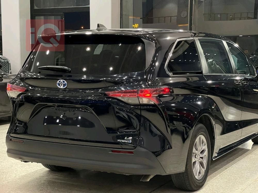 تويوتا سيينا